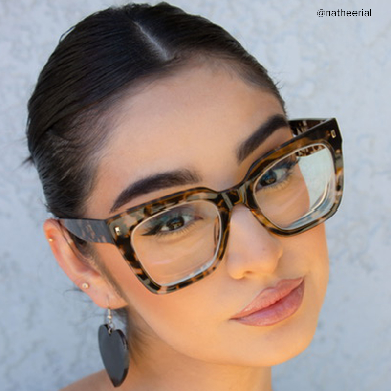 Kathya Square Light-Tortoise Glasses4