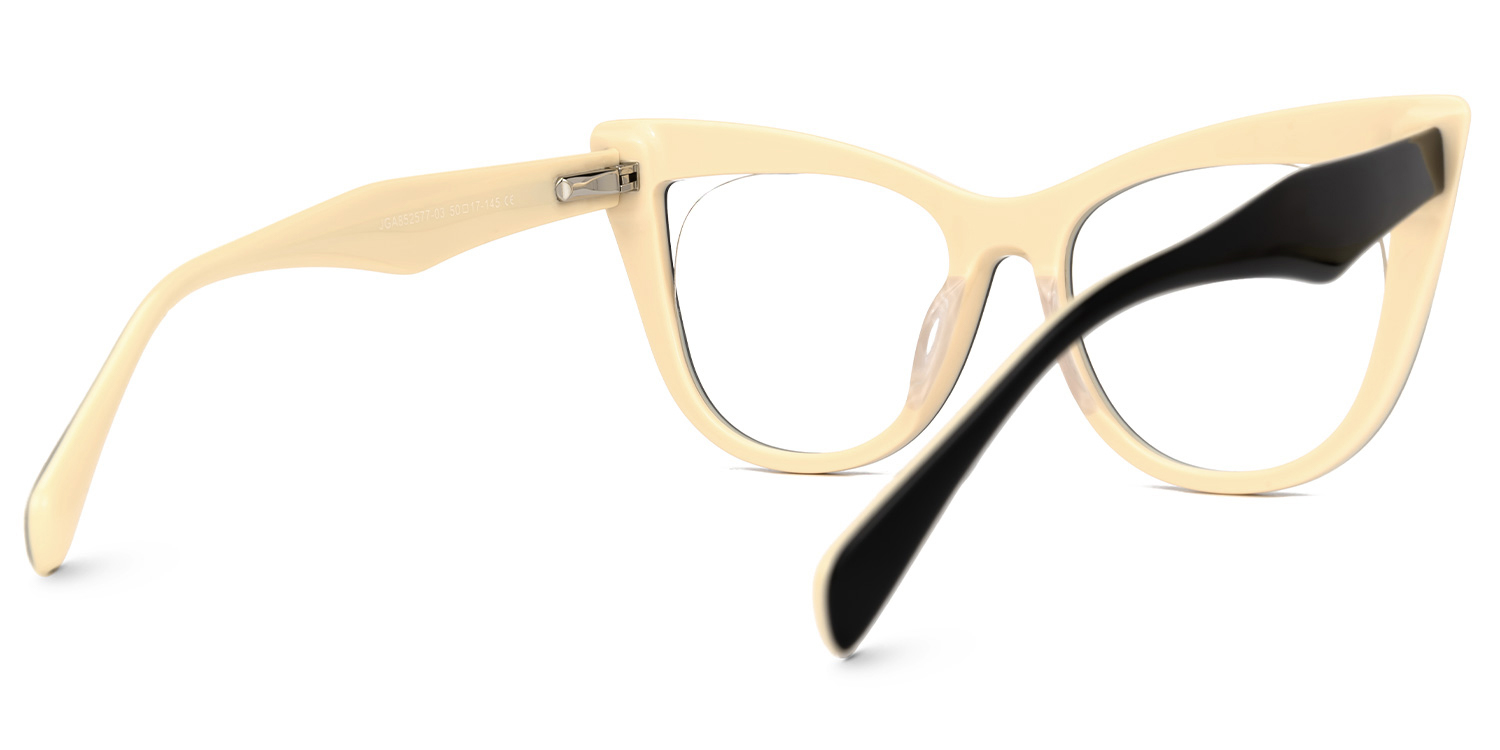 Aecila Cateye Black Glasses | Zeelool Glasses3