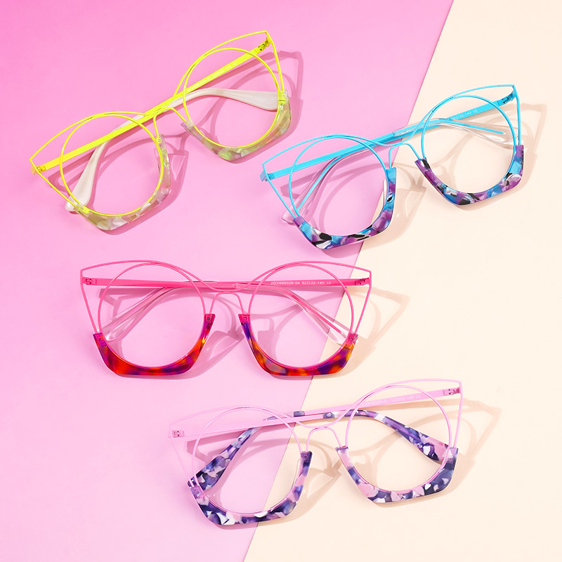 Barbara Glasses in Fondant Pink Camo Eyeglass Frames5