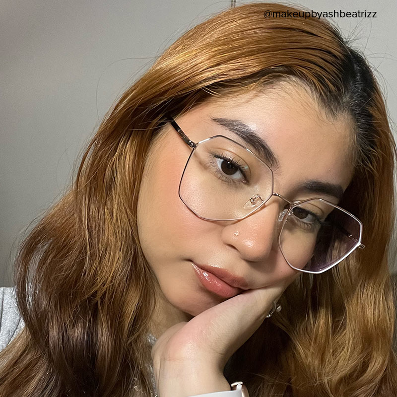 Bivins Geometric Gold Eyeglasses with Thin Frames7