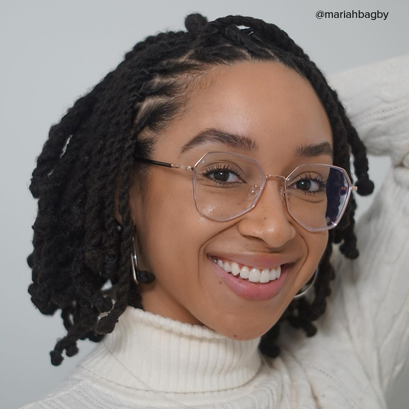 Bivins Geometric Gold Eyeglasses with Thin Frames9